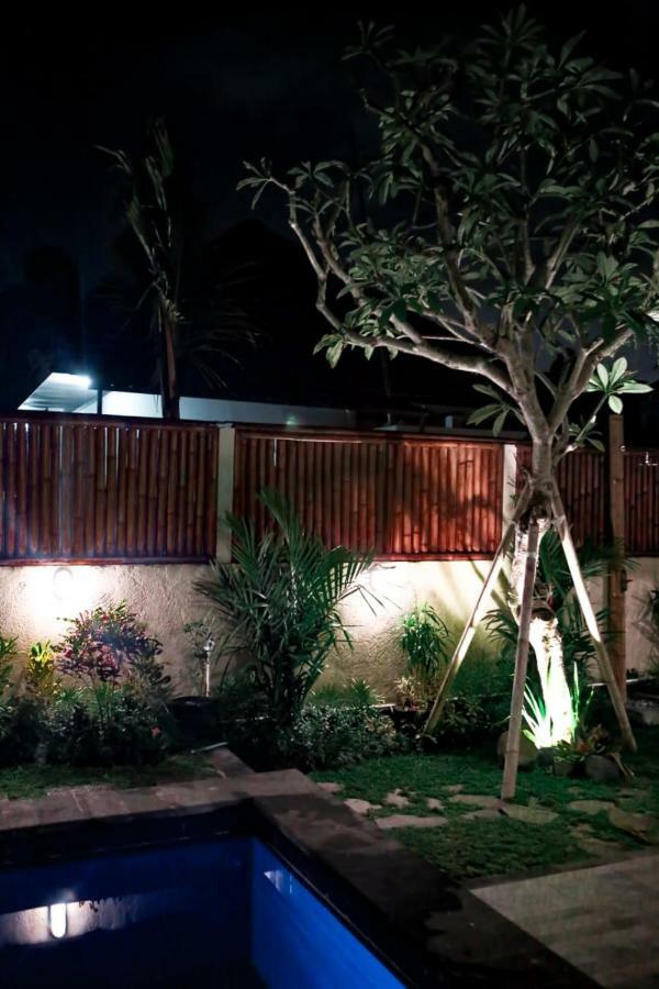 The Jepun Room And House Canggu Buitenkant foto